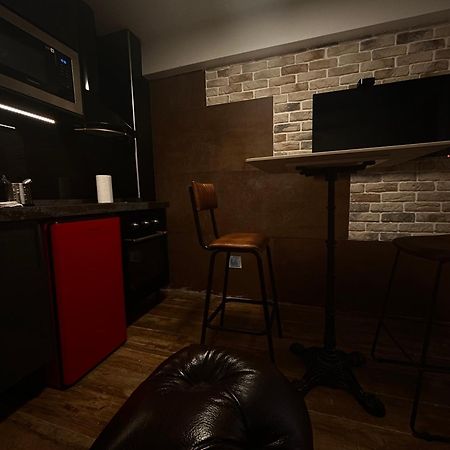 La Línea de la Concepción Monkey Room מראה חיצוני תמונה