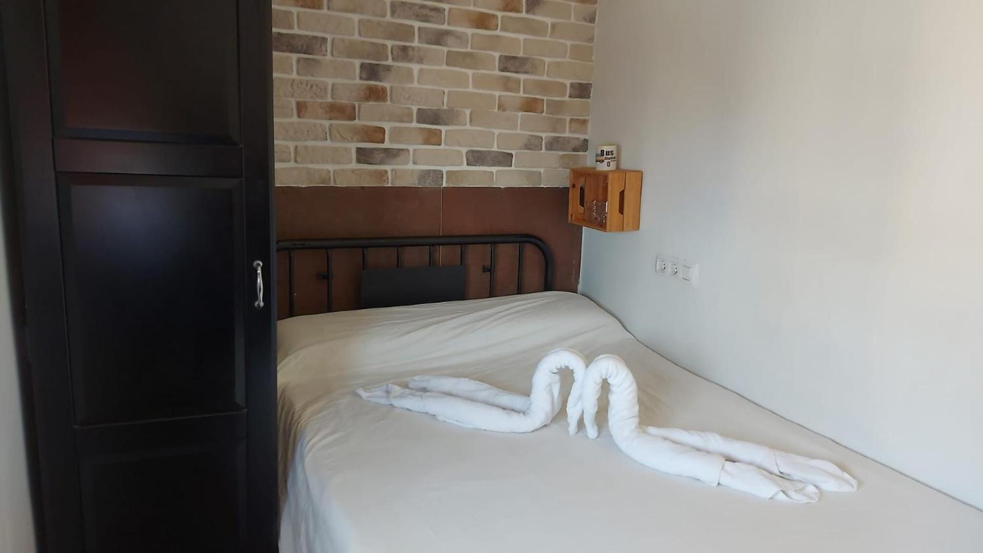 La Línea de la Concepción Monkey Room מראה חיצוני תמונה