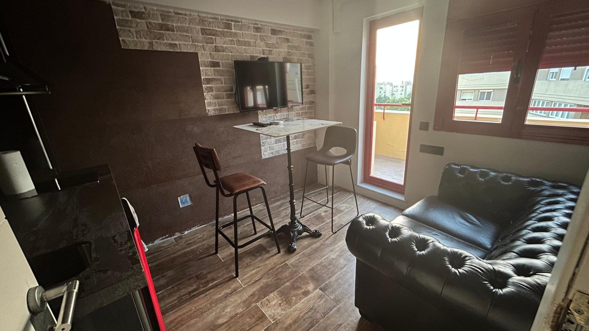 La Línea de la Concepción Monkey Room מראה חיצוני תמונה